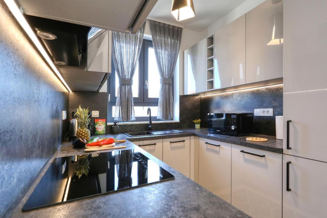 Apartments Perla With Free Parking Zadar Exterior photo